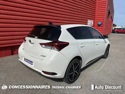 Blanc Utilisé 2018 Toyota Auris Hybrid Berline | 14 999 € (Prix juste)