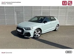 Gris flèche nacré Utilisé 2023 Audi A1 Sportback S-Line Citadine | 28 086 € (Bon prix)