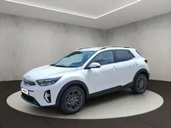 Gris Nouvelle 2025 Kia Stonic SUV | 28 480 € (Prix juste)