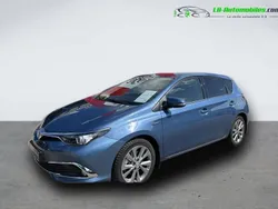 Utilisé 2016 Toyota Auris Hybrid Berline | 20 900 € (Prix cher)