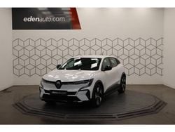 Blanc Utilisé 2023 Renault Mégane Equilibre Berline | 20 980 € (Prix juste)