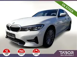 Blanc Utilisé 2021 BMW 318 Sport Line Berline | 26 939 € (Prix juste)