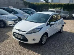 Blanc Utilisé 2012 Ford Fiesta Citadine | 4 500 € (Prix juste)