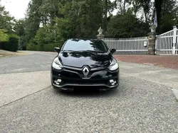 Utilisé 2017 Renault Clio IV Trophy Berline | 14 737 € (Bon prix)