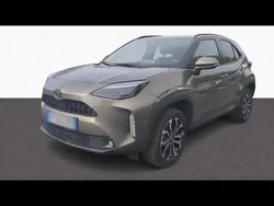 Blanc Utilisé 2024 Toyota Yaris Hybrid Design SUV | 24 890 € (Prix juste)