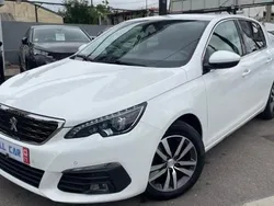 Blanc Utilisé 2019 Peugeot 308 Allure Berline | 12 900 € (Bon prix)