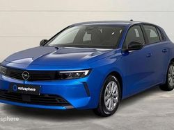 Bleu Occasion 2024 Opel Astra Edition Berline | 23 499 € (Prix juste)