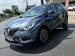 Gris Utilisé 2021 Renault Kadjar Intens SUV | 14 990 € (Prix juste)