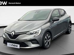 Gris Utilisé 2023 Renault Clio V Evolution Citadine | 14 500 € (Prix juste)