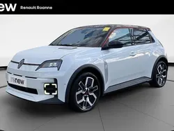 Blanc Nouvelle 2025 Renault R5 Techno Citadine | 29 990 € (Bon prix)