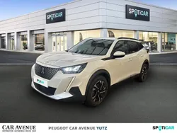 Blanc nacré (n) Utilisé 2020 Peugeot e-2008 Allure SUV | 15 490 € (Prix juste)