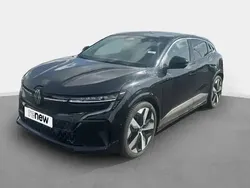 Noir Utilisé 2023 Renault Mégane Techno Berline | 29 750 € (Prix juste)
