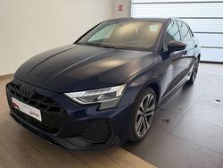 Bleu navarre métallisé Nouvelle 2025 Audi A3 Sportback e-tron S-Line Berline | 53 980 € (Prix cher)