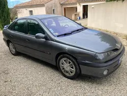 Gris Utilisé 2000 Renault Laguna Initiale Berline | 3 000 €