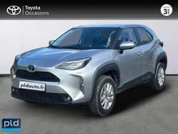 Gris minéral (m) Utilisé 2024 Toyota Yaris Hybrid Business Edition SUV | 23 990 € (Prix juste)