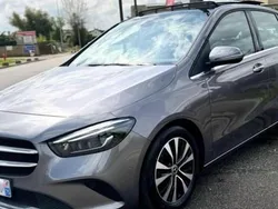 Gris Utilisé 2021 Mercedes B180 Business Monospace | 19 990 € (Super prix)