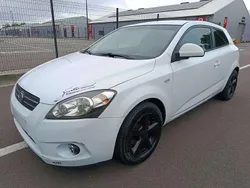 Blanc Utilisé 2009 Kia ProCeed Turbo Citadine | 2 400 €