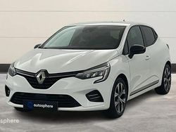 Blanc Utilisé 2022 Renault Clio V Evolution Berline | 18 299 € (Prix juste)