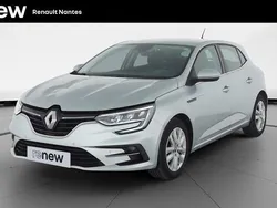 Gris highland Utilisé 2021 Renault Mégane IV Business Berline | 16 490 €