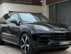 Noir Utilisé 2024 Porsche Cayenne Sport SUV | 113 990 € (Bon prix)
