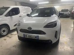 Noir Utilisé 2025 Toyota Yaris Hybrid Sport SUV | 32 500 €