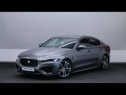 Gris Utilisé 2024 Jaguar XE R-Dynamic Berline | 45 135 €