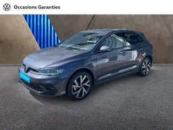 Gris Utilisé 2025 VW Polo R-line Berline | 26 790 € (Prix juste)