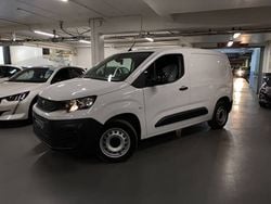 Blanc Utilisé 2022 Peugeot Partner S Van | 19 390 €