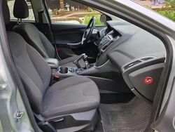 Gris Occasion 2003 Ford Focus Berline | 2 651 €