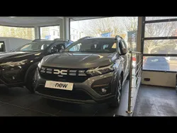 Gris Utilisé 2024 Dacia Jogger Extreme Break | 21 499 € (Prix juste)