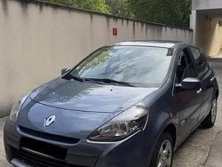 Utilisé 2010 Renault Clio III Dynamique Berline | 6 200 € (Prix juste)