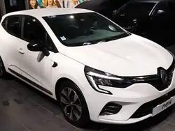 Blanc glacier Occasion 2021 Renault Clio V Berline | 13 490 € (Prix juste)
