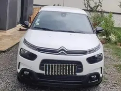 Blanc Utilisé 2019 Citroën C4 Cactus PureTech Citadine | 8 900 €
