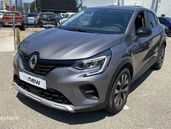 Gris Utilisé 2024 Renault Captur Evolution SUV | 16 999 € (Bon prix)