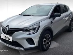 Gris Utilisé 2024 Renault Captur Evolution SUV | 19 850 € (Prix juste)