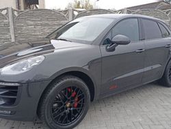Gris métallisé Utilisé 2017 Porsche Macan SUV | 55 890 € (Prix juste)
