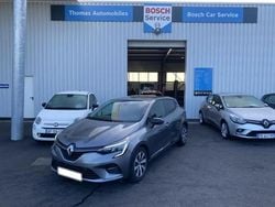 Gris Utilisé 2023 Renault Clio V Evolution Berline | 16 500 € (Prix juste)