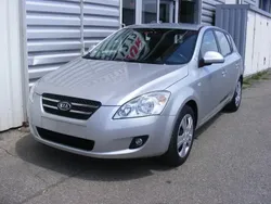 Gris Utilisé 2009 Kia Ceed Active Berline | 7 990 €