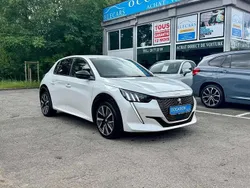 Blanc Utilisé 2021 Peugeot 208 GT Citadine | 16 900 € (Prix juste)