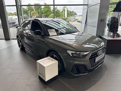 Gris chronos métallisé noir mythe métallisé Nouvelle 2025 Audi A1 Sportback S-line plus Citadine | 36 450 €
