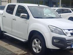 Utilisé 2015 Isuzu D-Max Berline | 24 900 € (Prix cher)