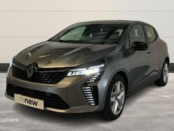 Utilisé 2024 Renault Clio V Evolution Berline | 16 299 € (Prix juste)