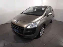 Beige Utilisé 2012 Peugeot 3008 SUV | 12 490 € (Prix assez cher)