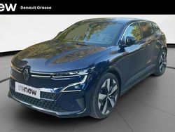 Noir Utilisé 2023 Renault Mégane Techno Berline | 25 699 € (Prix juste)