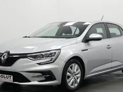 Utilisé 2022 Renault Mégane IV Business Berline | 15 588 € (Prix juste)
