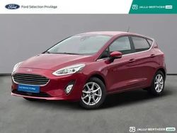 Premium rouge candy Utilisé 2021 Ford Fiesta Titanium Berline | 13 489 €