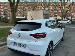 Utilisé 2021 Renault Clio V SE Berline | 12 500 € (Bon prix)