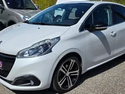 Blanc Utilisé 2019 Peugeot 208 GT-line Citadine | 8 790 € (Super prix)