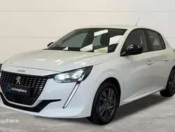 Blanc Utilisé 2022 Peugeot 208 Active Citadine | 13 799 € (Prix juste)