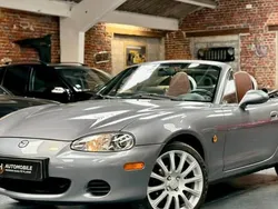 Gris Utilisé 2002 Mazda MX5 Cabriolet | 13 480 €